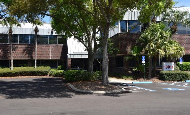 Cypress Point is a six-building, 165,000-square-foot office park located at 10004-10014 Dale Mabry Highway. The office project is 88% leased.