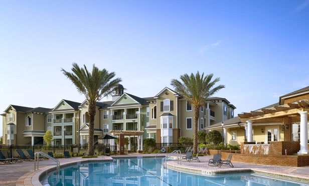 Integra Landings is located 15 minutes from the Lake Mary Heathrow Office Park in Orlando.