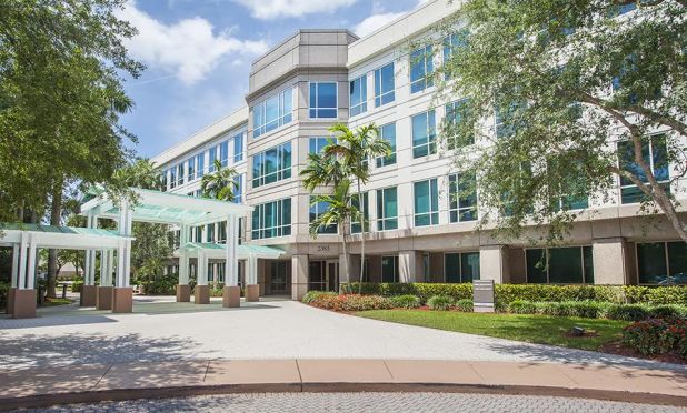 Peninsula Executive Center, a 187,784-square-foot, class A office property in Boca Raton, FL, has traded hands.