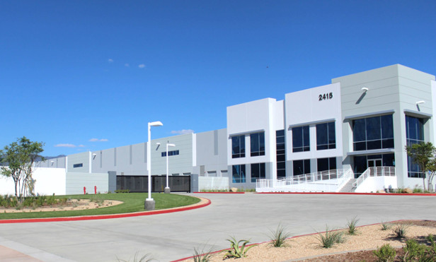 CapRock Distribution Center I is a brand new 609,888 square foot building on more than 26 acres. 