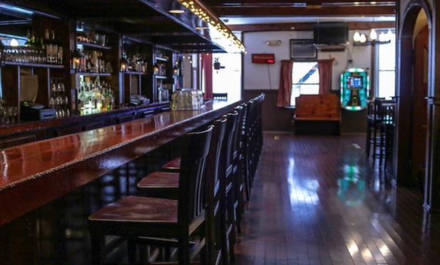 White Horse Tavern bar